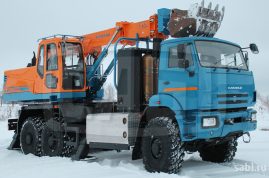 Экскаватор-планировщик UDS-114 на шасси КАМАЗ-43118