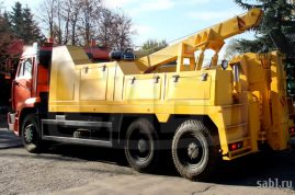 Эвакуатор с частичной погрузкой MАЗ - 630305-250